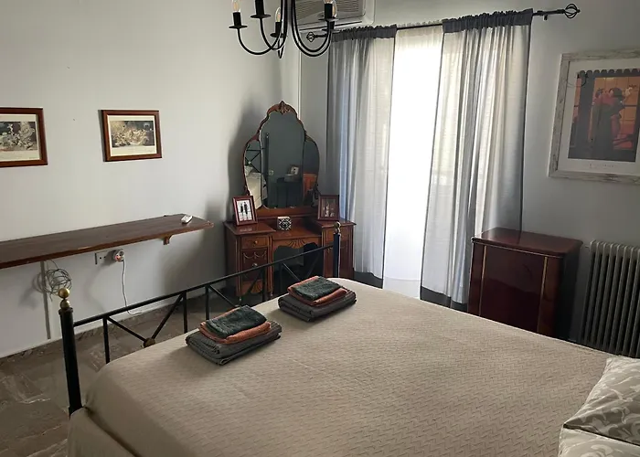 Luxury-Elegant Apartment In The Heart Of Patras​